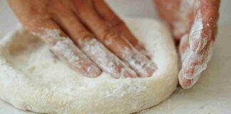 Pizza sempre pronta con trucco del fornaio - RicettaSprint