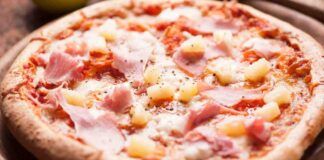 Pizza al prosciutto senza forno - RicettaSprint