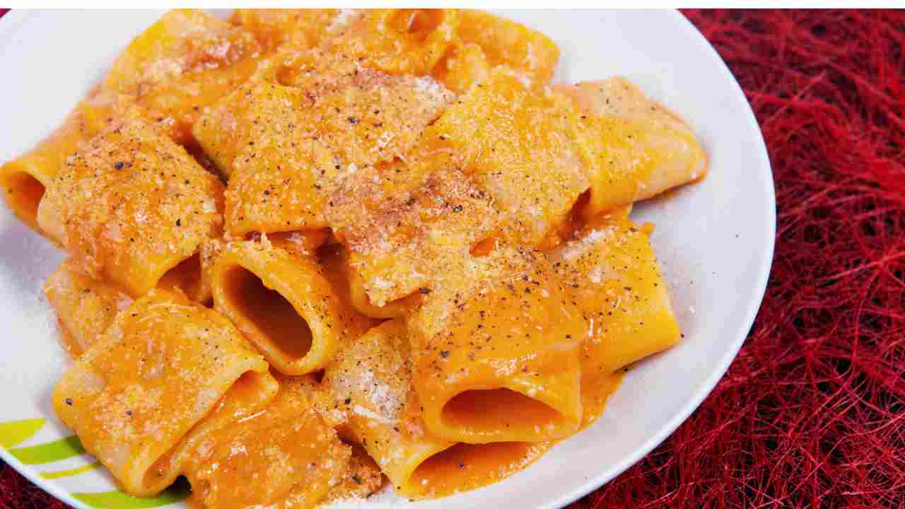 Mezzi paccheri all’amatriciana