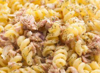 Pasta con tonno - RicettaSprint