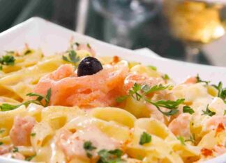 Pasta panna e salmone - RicettaSprint