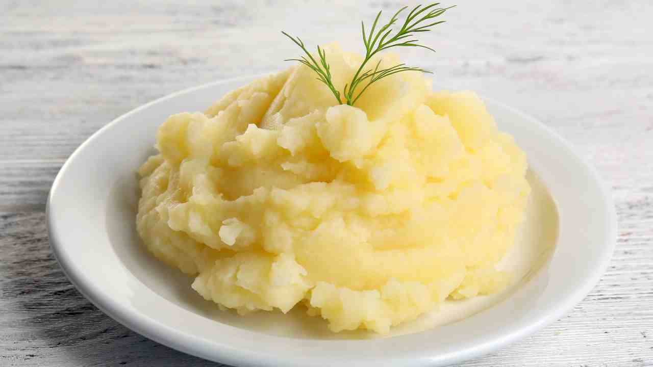 Purè di patate con provola filante