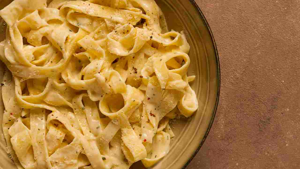 Fettuccine fatte in casa alla zucca