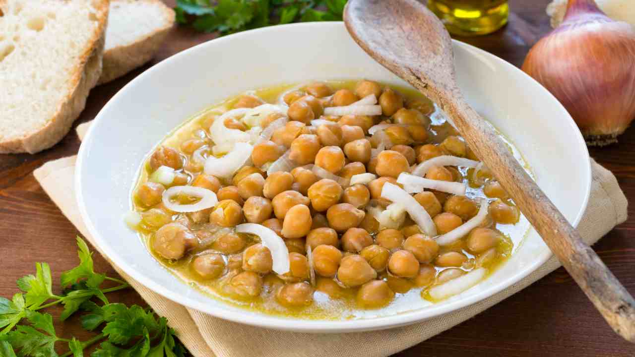 Meglio di un insalata, la sto mangiando tutti i giorni faccio un carico di proteine e ferro non indifferente, provala anche tu