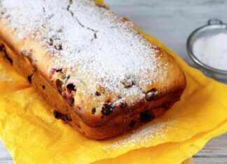 Plumcake allo yogurt e frutta Ricetta Sprint