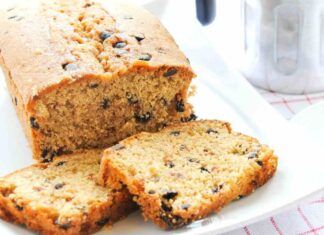 Plumcake d'avena e yogurt in friggitrice ad aria