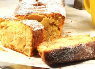 Plumcake lemon curd