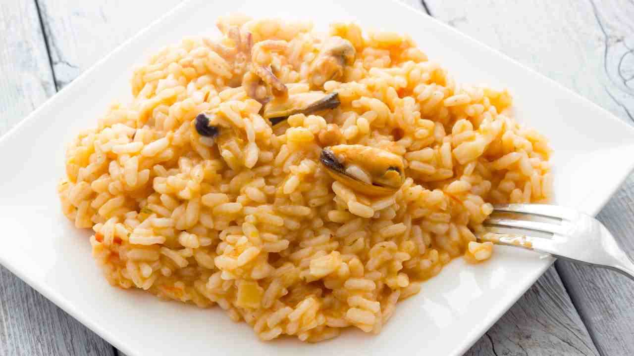 Risotto alla pescatora con preparato surgelato